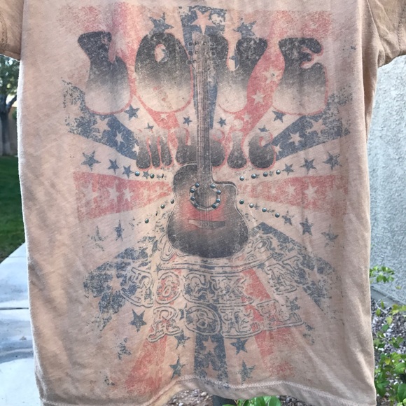 ❌DONATED❌ "Love Music" Vintage Tee - Picture 2 of 8